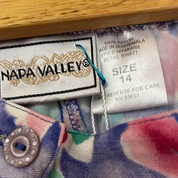 90’s Spring Floral Skirt - Picture 3 of 5